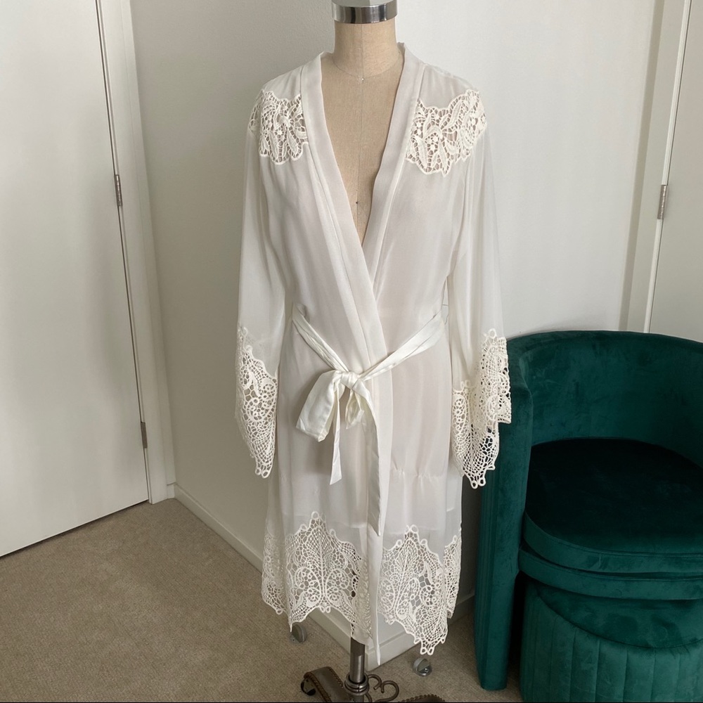 BHLDN Anthropologie Bridal Robe